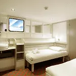 Kapitein Anna Otel