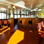 Kapitein Anna Hotel *