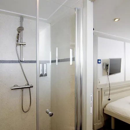 Kapitein Anna Hotel *