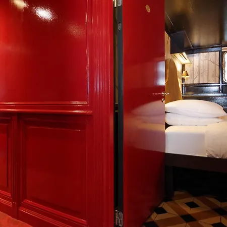 Kapitein Anna Hotel *