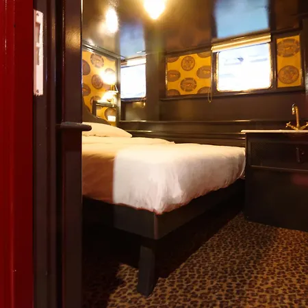 Kapitein Anna Hotel *