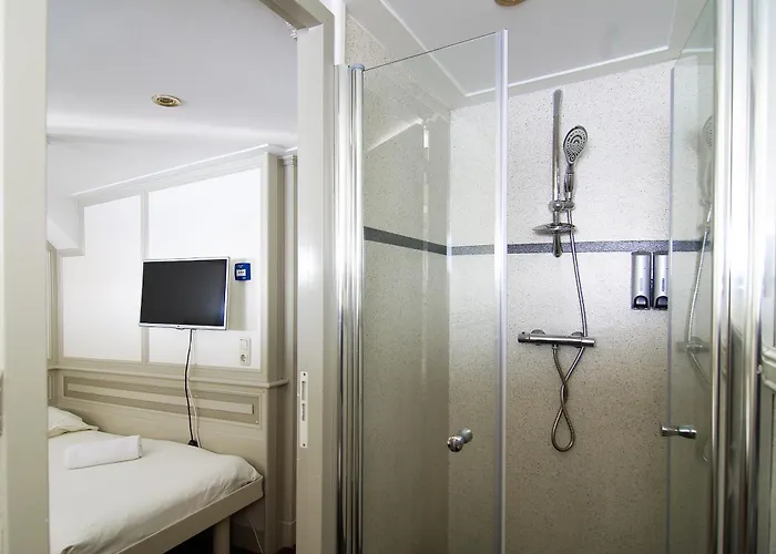 카피텐 안나 암스테르담