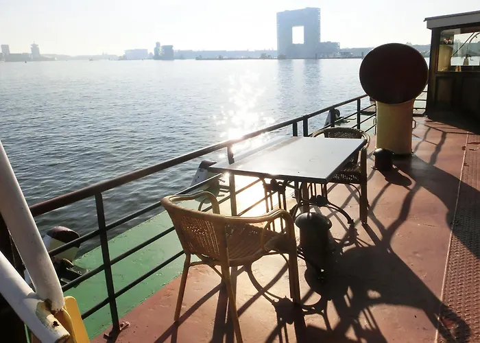 호텔 카피텐 안나 *