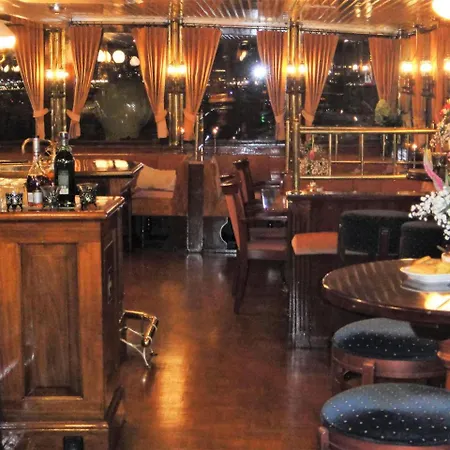 Kapitein Anna * Amszterdam